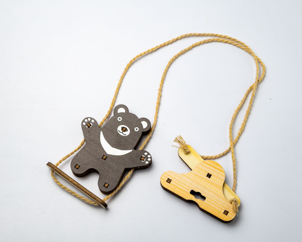 台灣黑熊爬爬樂